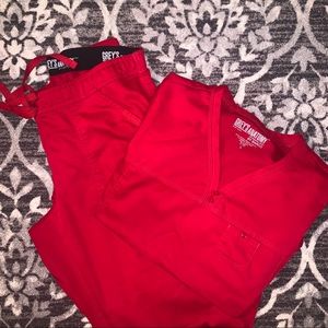 GREY’S ANATOMY SCRUBS ❤️